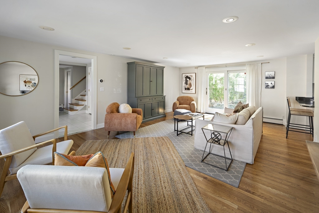 158 Oak Street Needham, MA 02492 - Photo 11 of 33