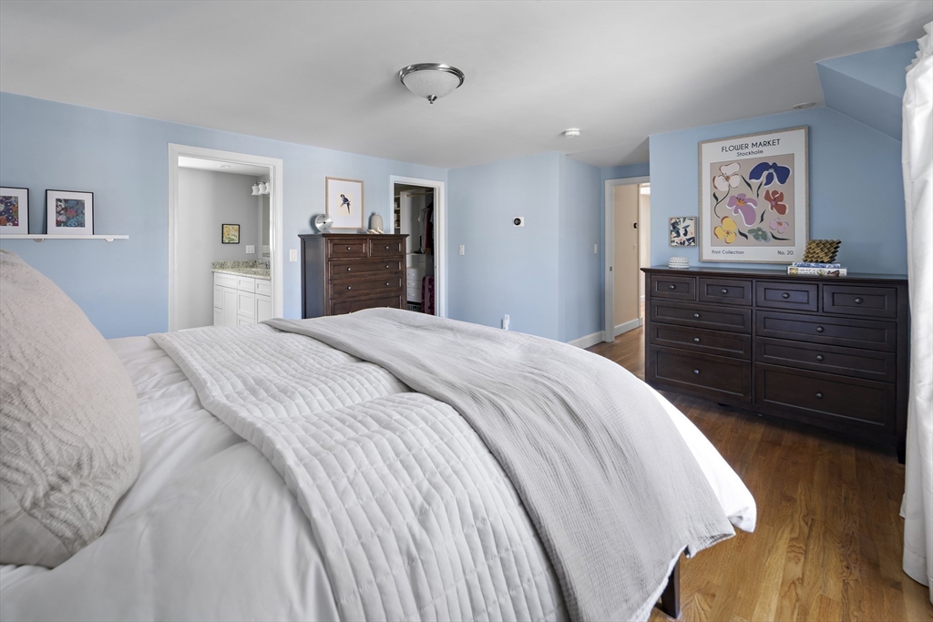 158 Oak Street Needham, MA 02492 - Photo 19 of 33