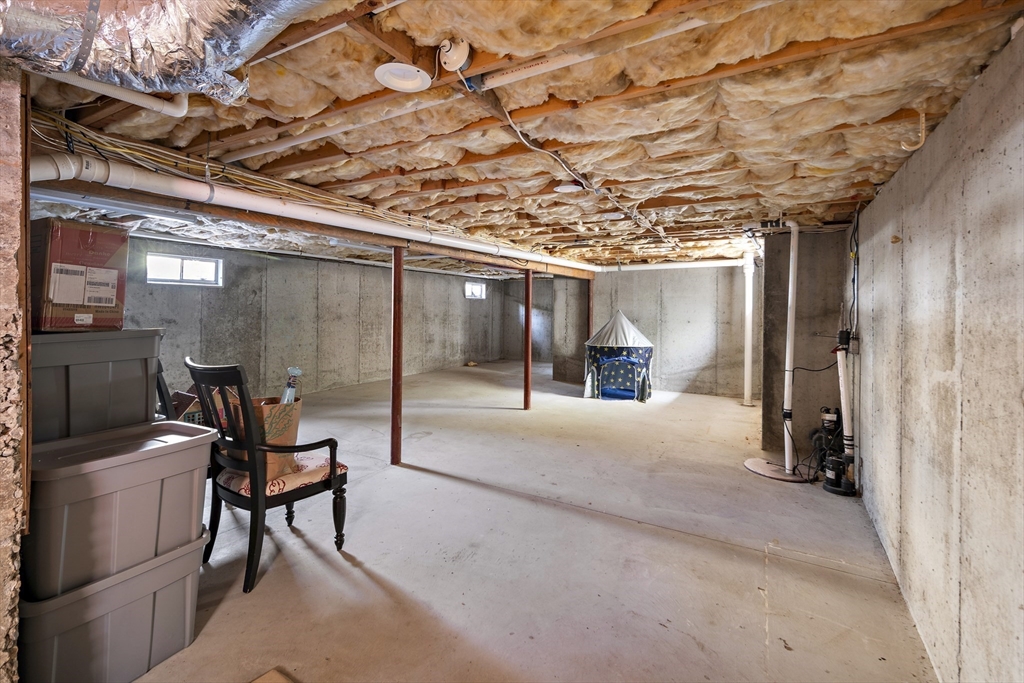 158 Oak Street Needham, MA 02492 - Photo 31 of 33