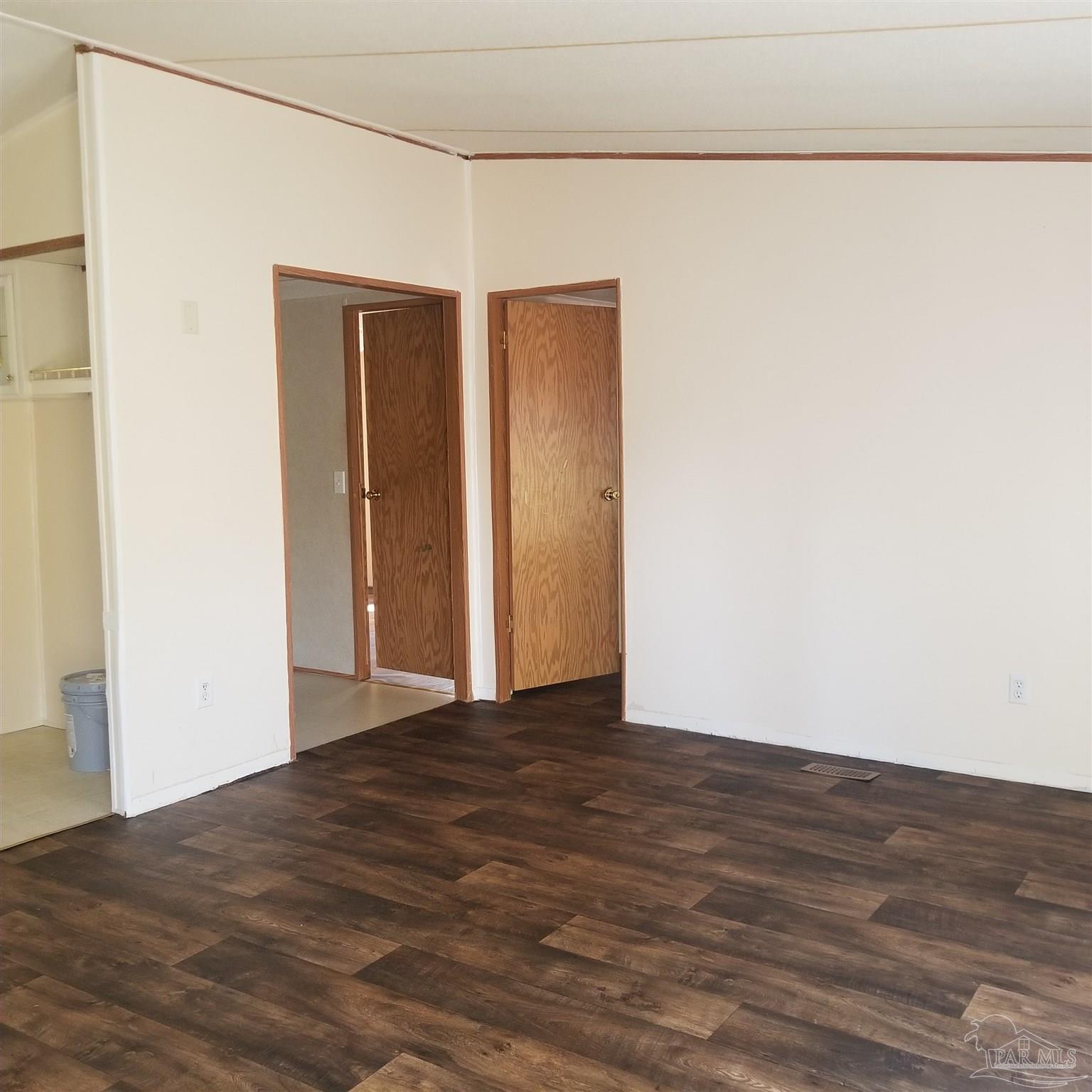 5312 Avon Road Pensacola, FL 32507 - Photo 3 of 12 Gallery Image 3