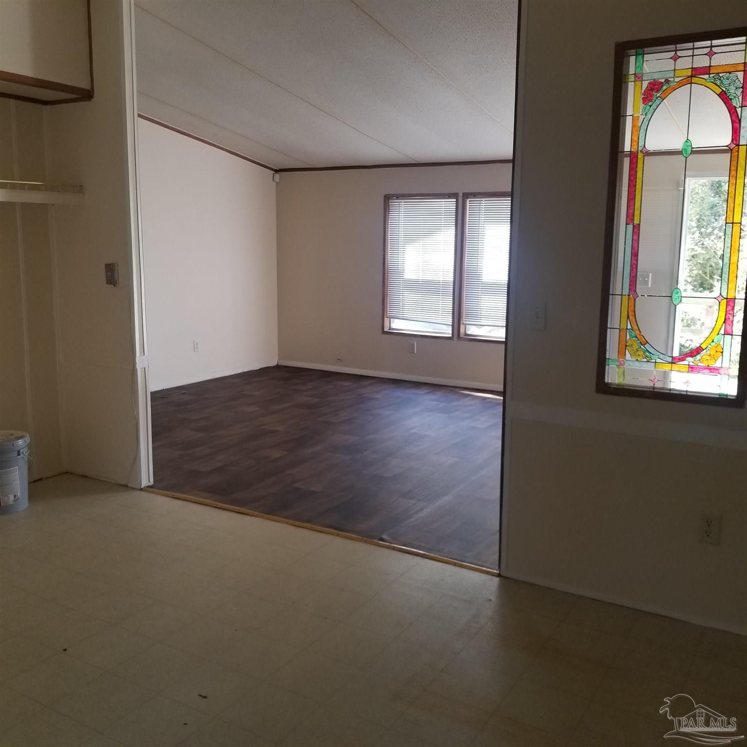 5312 Avon Road Pensacola, FL 32507 - Photo 9 of 12 Gallery Image 9