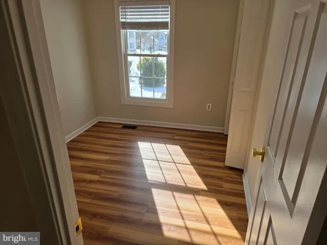 $845,000 | 10217 McKean Court, Great Falls, VA 22066