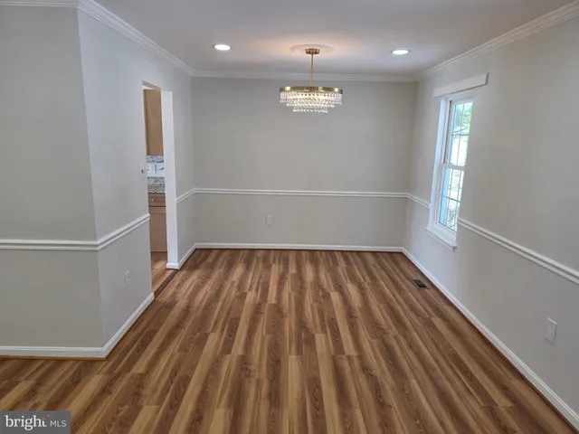 $845,000 | 10217 McKean Court, Great Falls, VA 22066