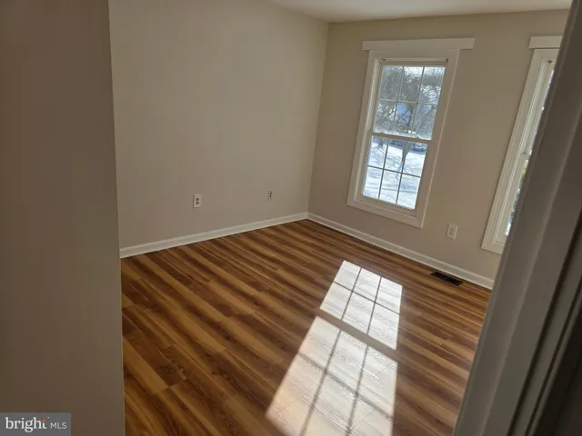 $845,000 | 10217 McKean Court, Great Falls, VA 22066