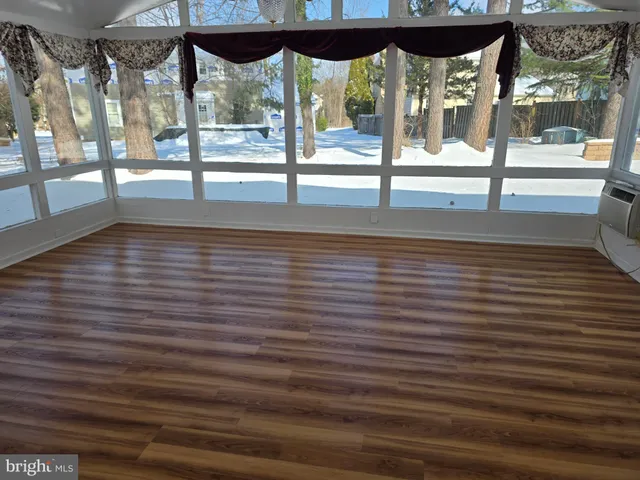 $845,000 | 10217 McKean Court, Great Falls, VA 22066