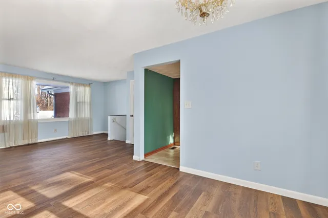 $279,900 | 191 East Lakeview Drive, Nineveh, IN 46164