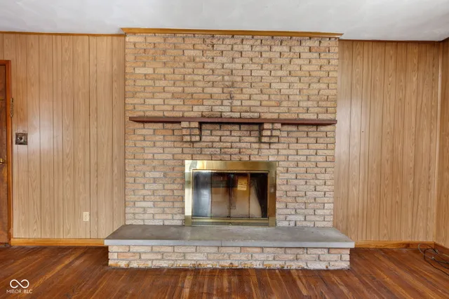 $279,900 | 191 East Lakeview Drive, Nineveh, IN 46164