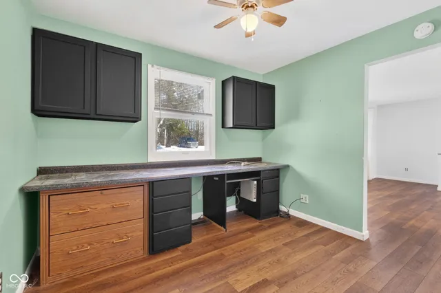 $279,900 | 191 East Lakeview Drive, Nineveh, IN 46164