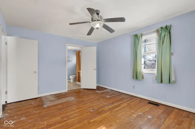 $279,900 | 191 East Lakeview Drive, Nineveh, IN 46164