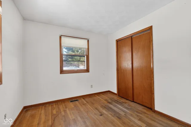 $279,900 | 191 East Lakeview Drive, Nineveh, IN 46164