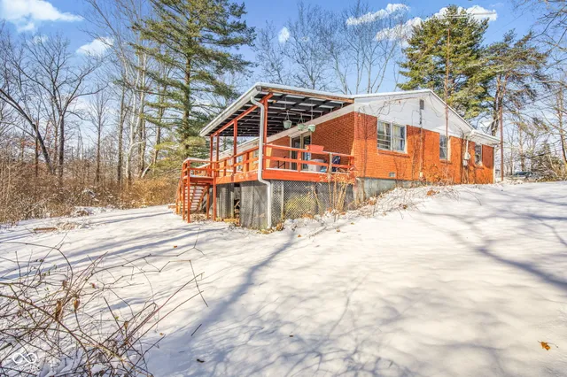 $279,900 | 191 East Lakeview Drive, Nineveh, IN 46164