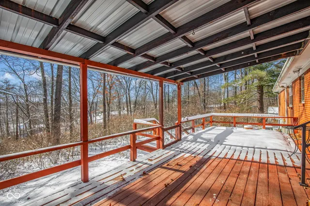 $279,900 | 191 East Lakeview Drive, Nineveh, IN 46164