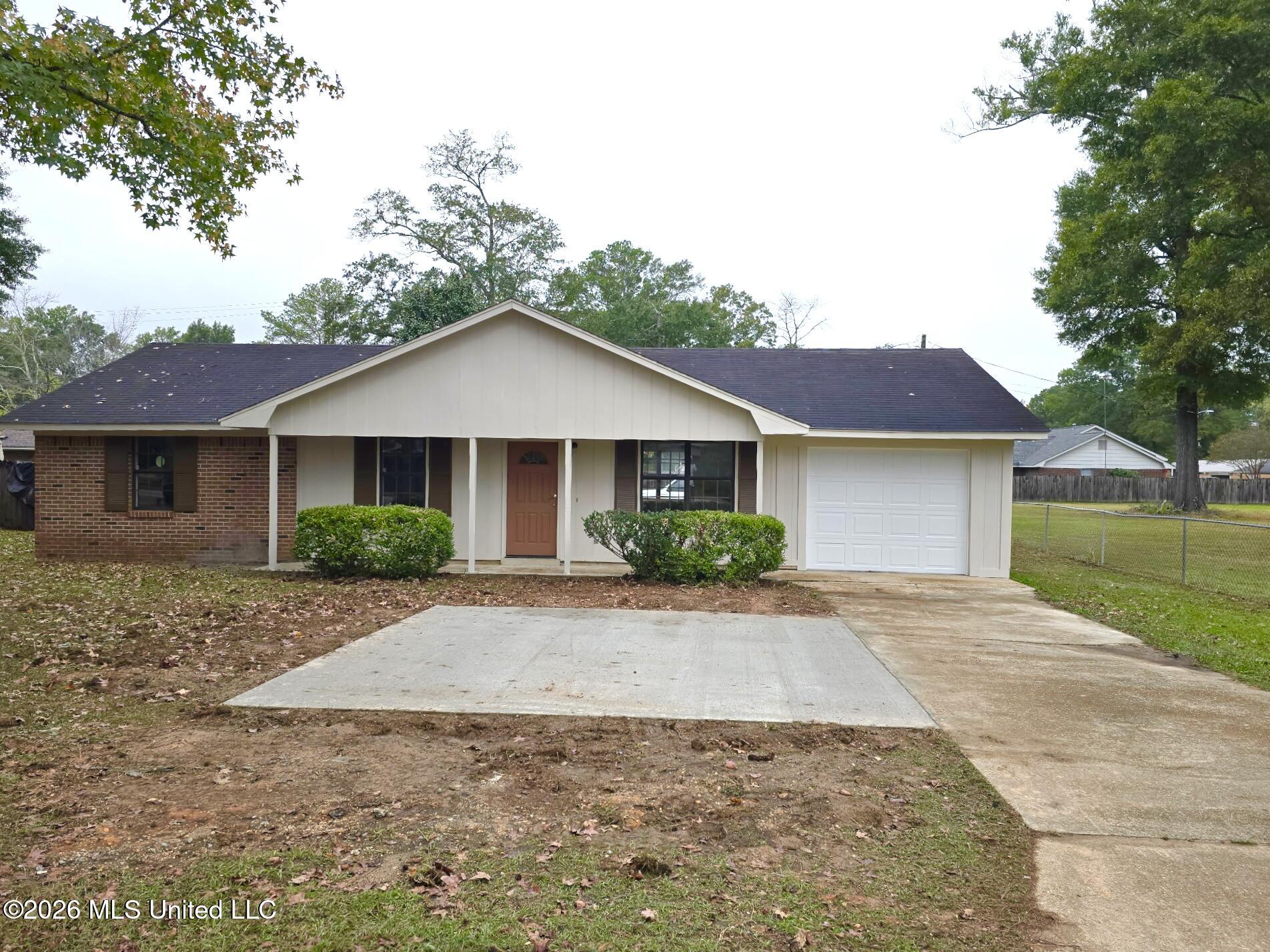 409 Lehmberg Road Columbus, MS 39702 - Photo 1 of 13 409 Lehmberg Front 2026