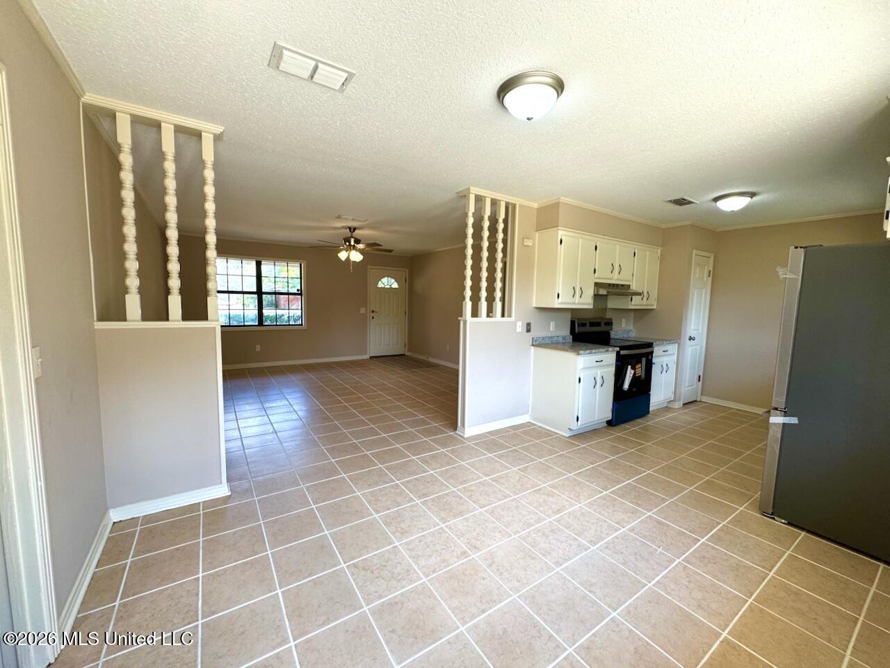 409 Lehmberg Road Columbus, MS 39702 - Photo 10 of 13 Kitchen View To Lehmberg 2026