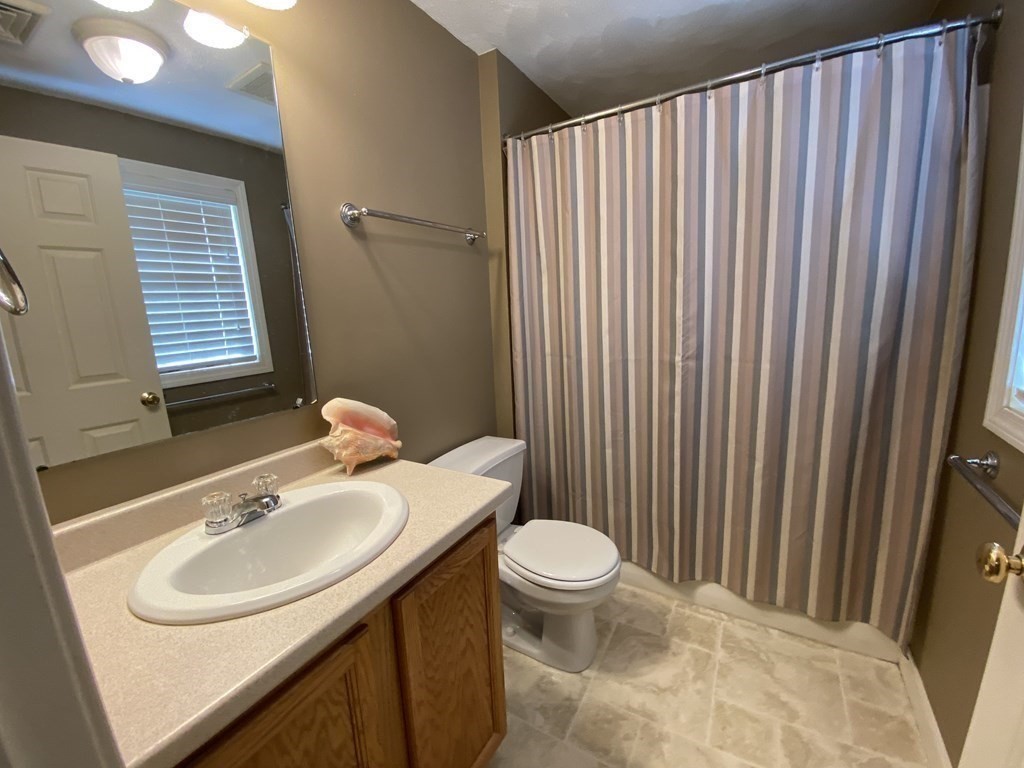 53 Cheyenne Road Worcester, MA 01606 - Photo 17 of 28 Gallery Image 17