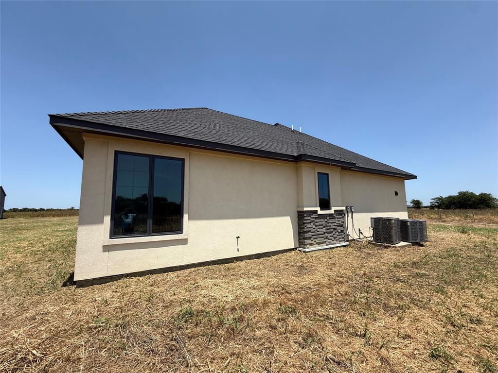 1405 County Road 247 Valley View, TX 76272 - Photo 4 of 40