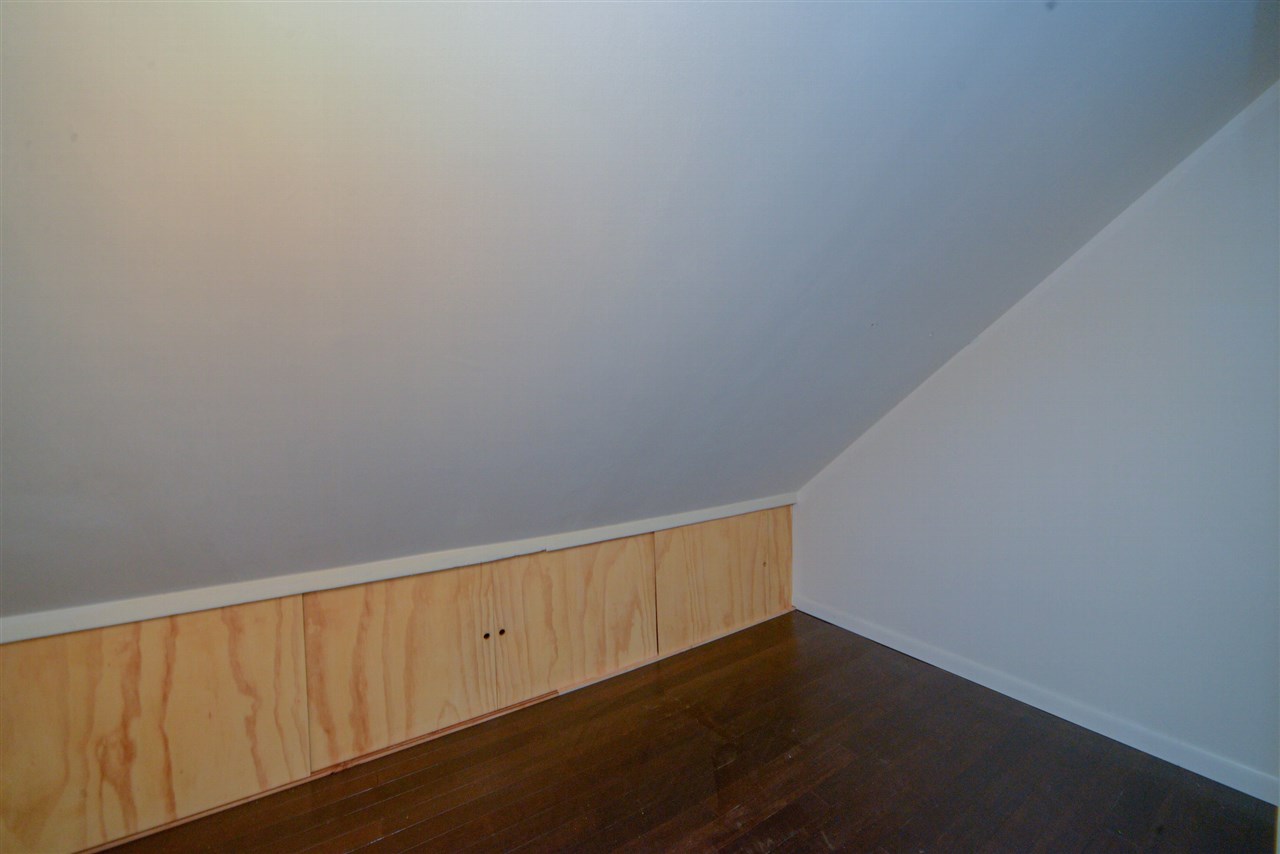 9 Rena Avenue Hudson, NH 03051 - Photo 21 of 30