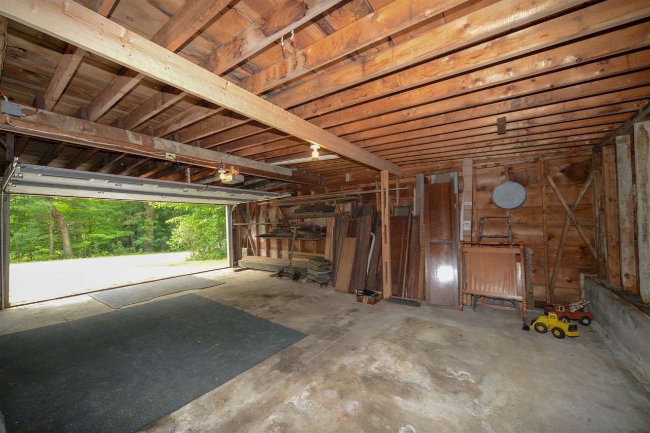 9 Rena Avenue Hudson, NH 03051 - Photo 27 of 30