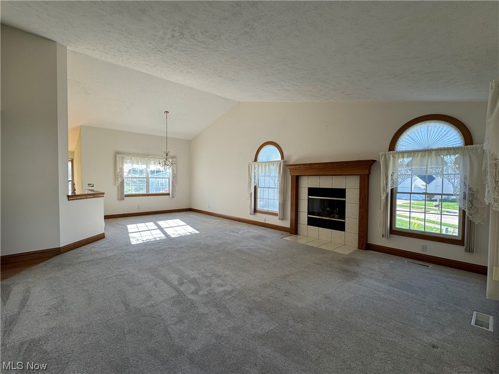 122 Chimney Ridge, Unit 49 Chardon, OH 44024 - Photo 3 of 33 Gallery Image 3