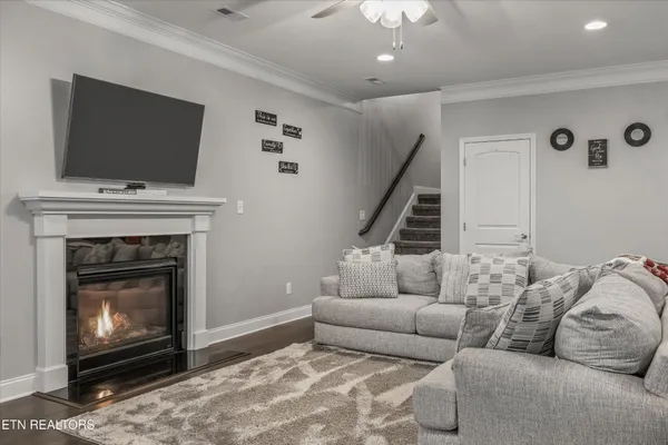 $449,900 | 127 West Rarity Ridge Parkway, Oak Ridge, TN 37830