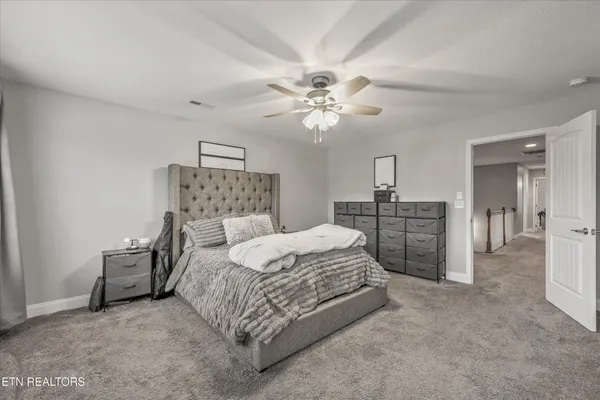 $449,900 | 127 West Rarity Ridge Parkway, Oak Ridge, TN 37830