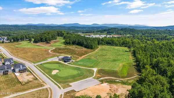 $449,900 | 127 West Rarity Ridge Parkway, Oak Ridge, TN 37830