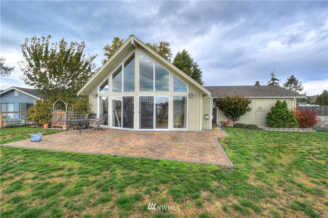 8204 Cowichan Road Birch Bay, WA 98230 - Photo 1 of 23 Gallery Image 1