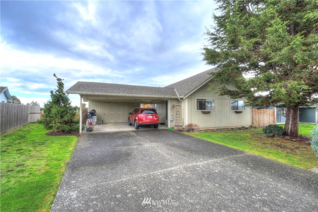 8204 Cowichan Road Birch Bay, WA 98230 - Photo 2 of 23 Gallery Image 2