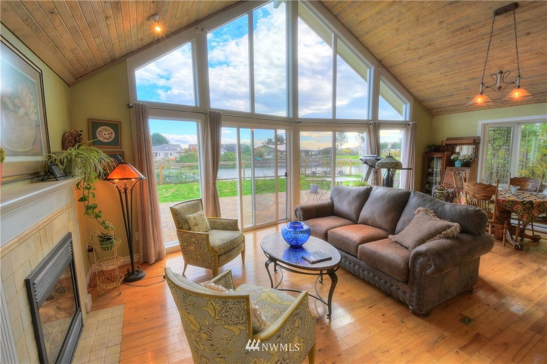 8204 Cowichan Road Birch Bay, WA 98230 - Photo 7 of 23 Gallery Image 7