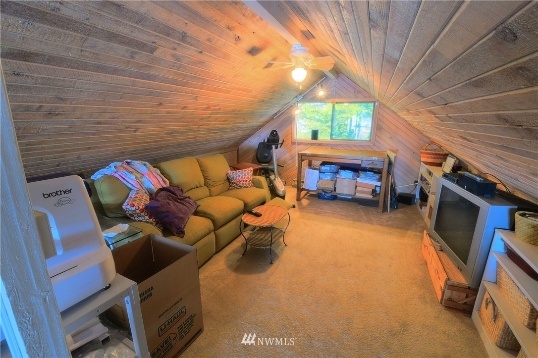 8204 Cowichan Road Birch Bay, WA 98230 - Photo 10 of 23 Gallery Image 10