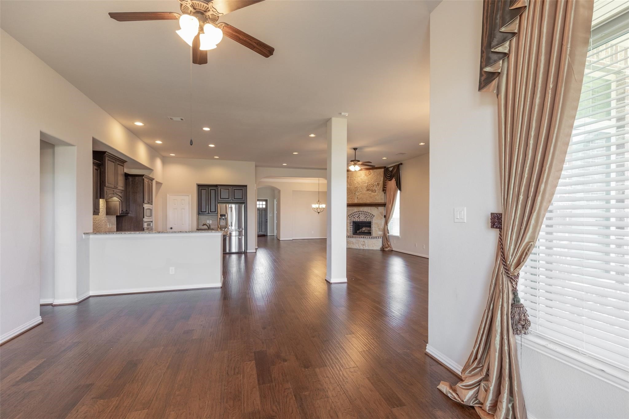 10406 Mossback Pine Road Katy, TX 77494 - Photo 6 of 42
