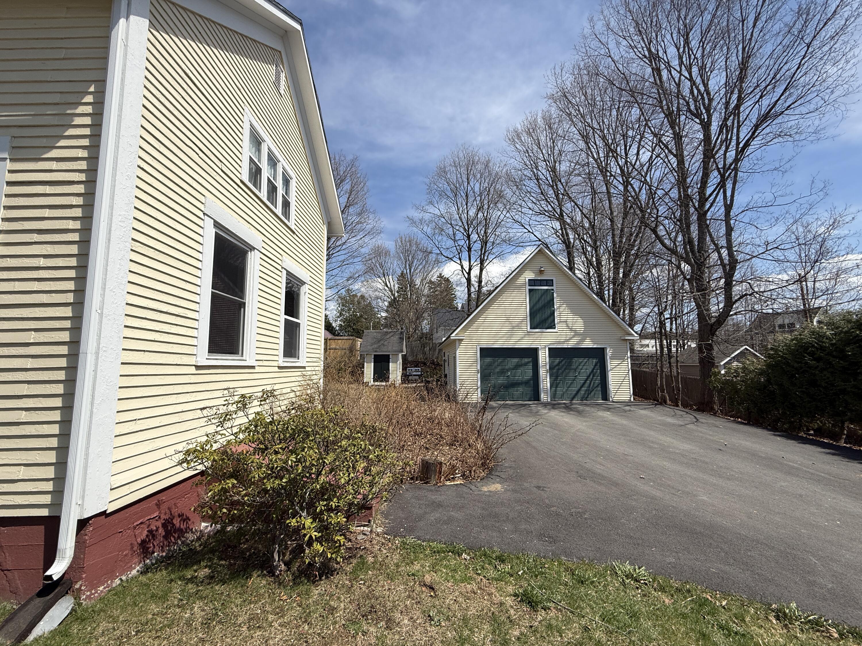 129 Main Street Houlton, ME 04730 - Photo 28 of 102