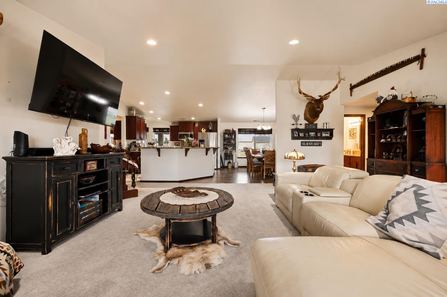 223108 East Perkins Road Kennewick, WA 99337 - Photo 29 of 49 Gallery Image 29