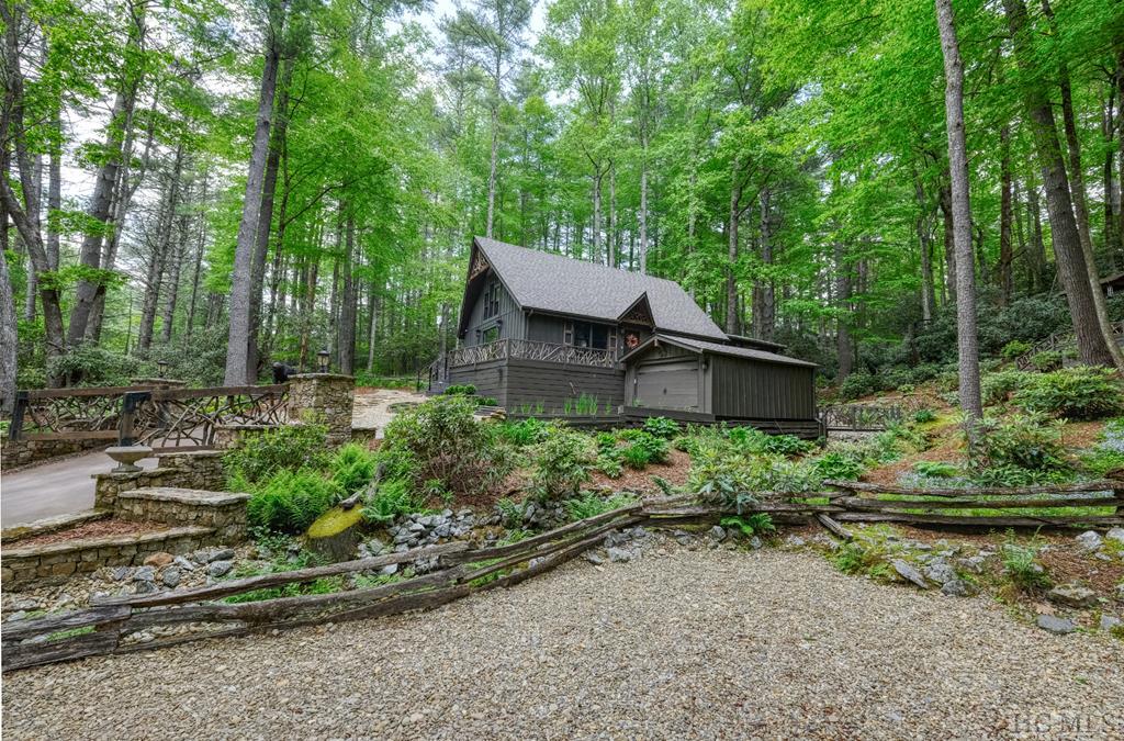 80 North Cobb Road Highlands, NC 28741 - Photo 1 of 26 Gallery Image 1