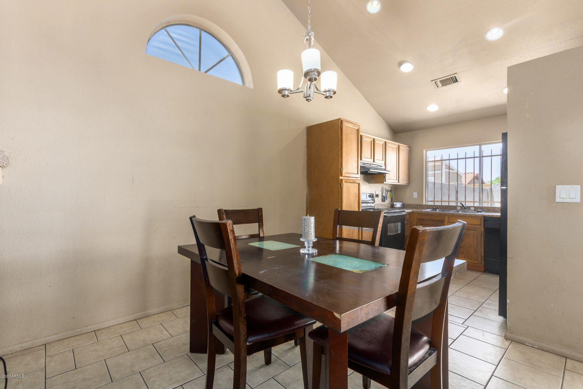 1642 East Darrel Road Phoenix, AZ 85042 - Photo 8 of 25 0011-Darrel (11)