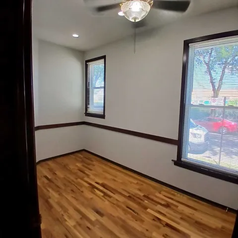 $1,595 | 2856 North Western Avenue, Unit 1, Chicago, IL 60618