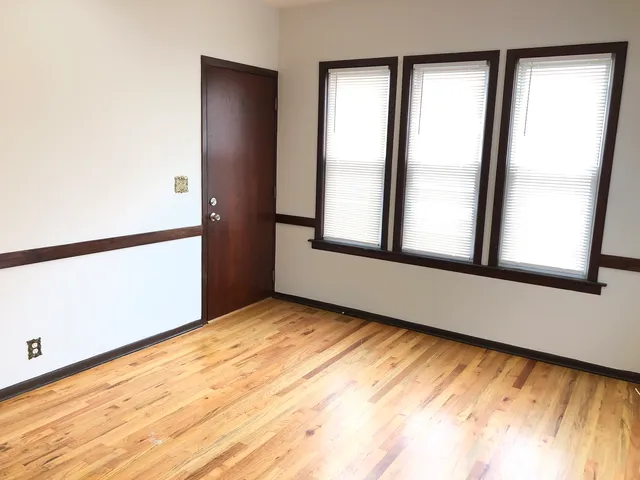 $1,595 | 2856 North Western Avenue, Unit 1, Chicago, IL 60618