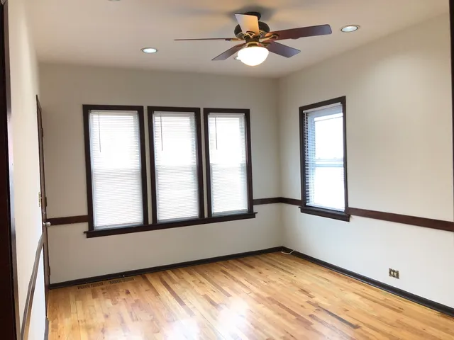 $1,595 | 2856 North Western Avenue, Unit 1, Chicago, IL 60618