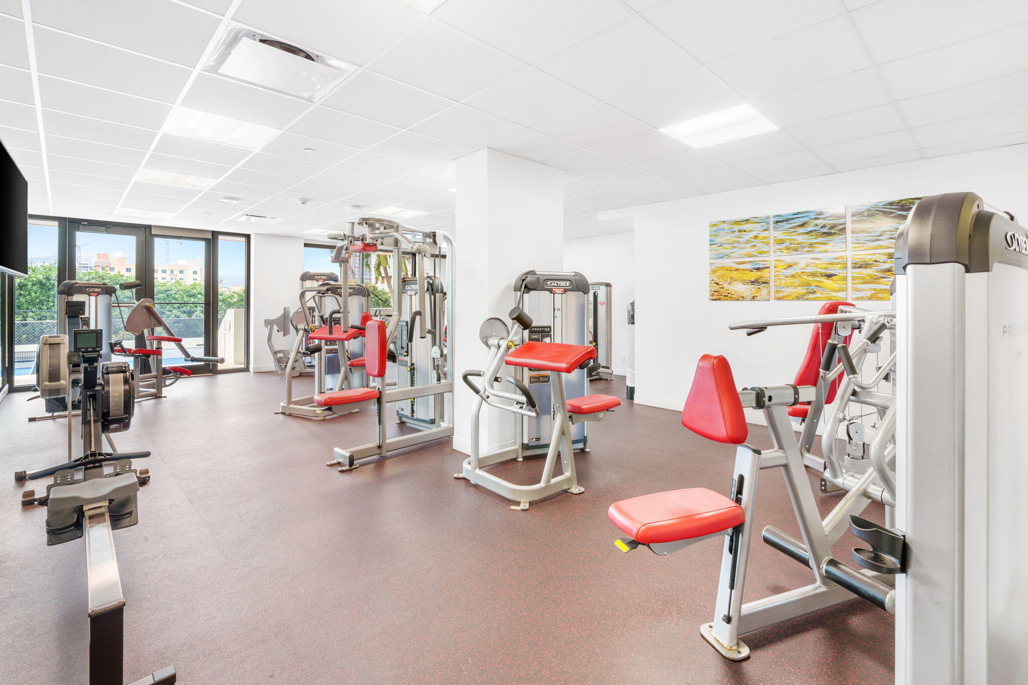 529 South Flagler Drive, Unit TH3E West Palm Beach, FL 33401 - Photo 37 of 38 a view of a room with gym equipment