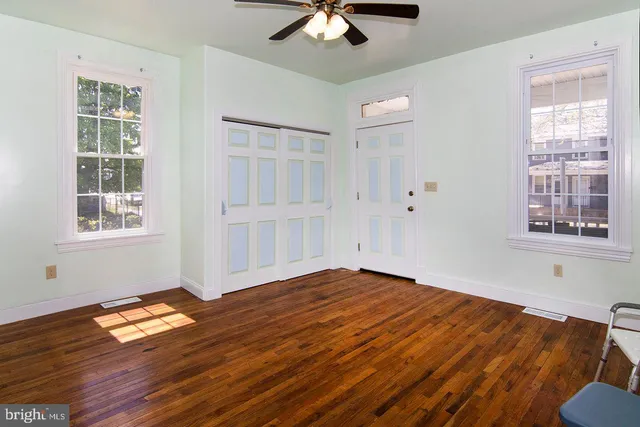 $2,000 | 330-332 East Broadway, Salem, NJ 08079