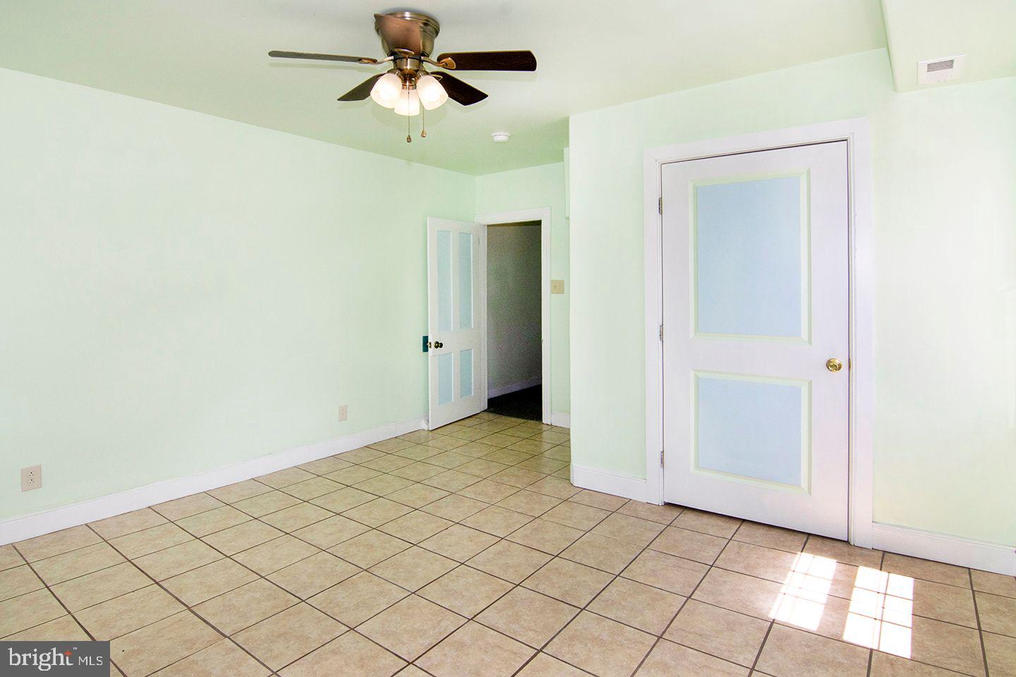 330-332 East Broadway Salem, NJ 08079 - Photo 18 of 24