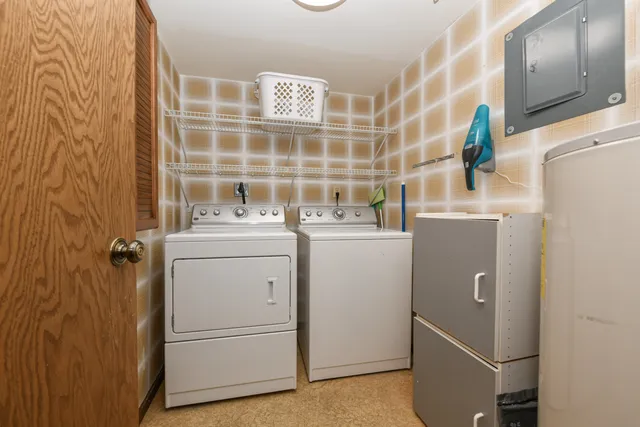 $349,000 | 23 Willabay Drive, Unit D, Williams Bay, WI 53191