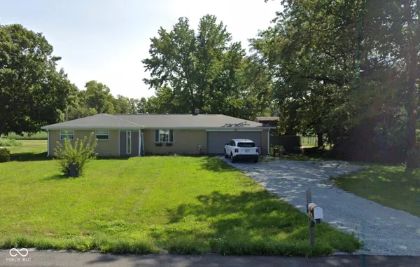$215,000 | 9555 Highway 9, Pendleton, IN 46064