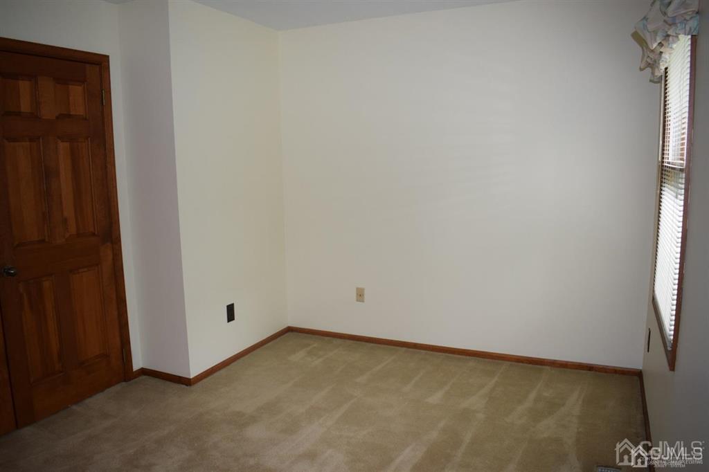69 Fresh Ponds Road Monroe Township, NJ 08831 - Photo 24 of 42 Gallery Image 24