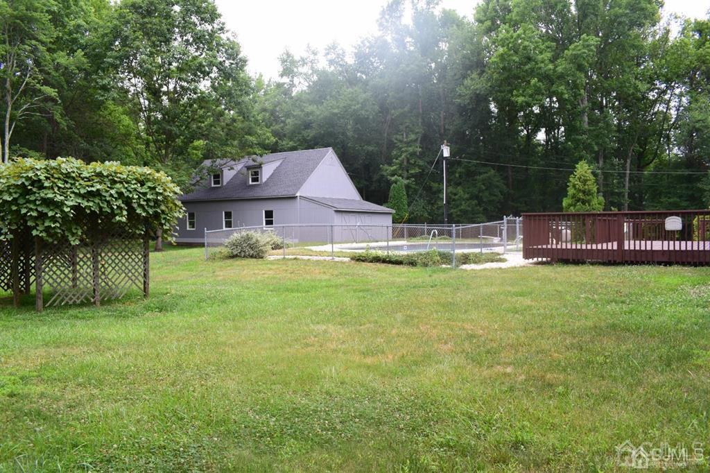 69 Fresh Ponds Road Monroe Township, NJ 08831 - Photo 40 of 42 Gallery Image 40