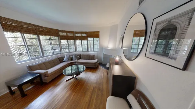 $2,300 | 1341 Meridian Avenue, Unit 101, Miami Beach, FL 33139