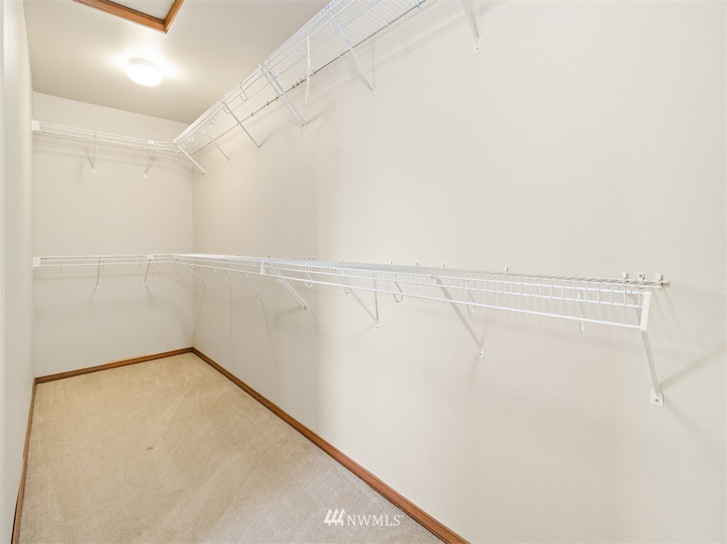 5702 Northeast 3rd Street Renton, WA 98059 - Photo 21 of 24