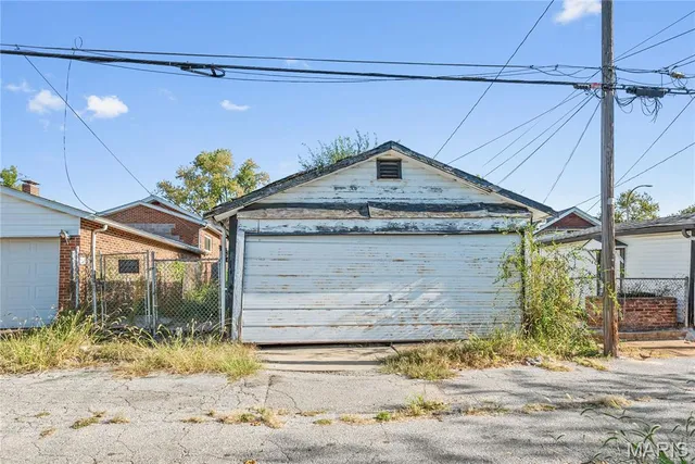 $68,000 | 4707 Farlin Avenue, St. Louis, MO 63115