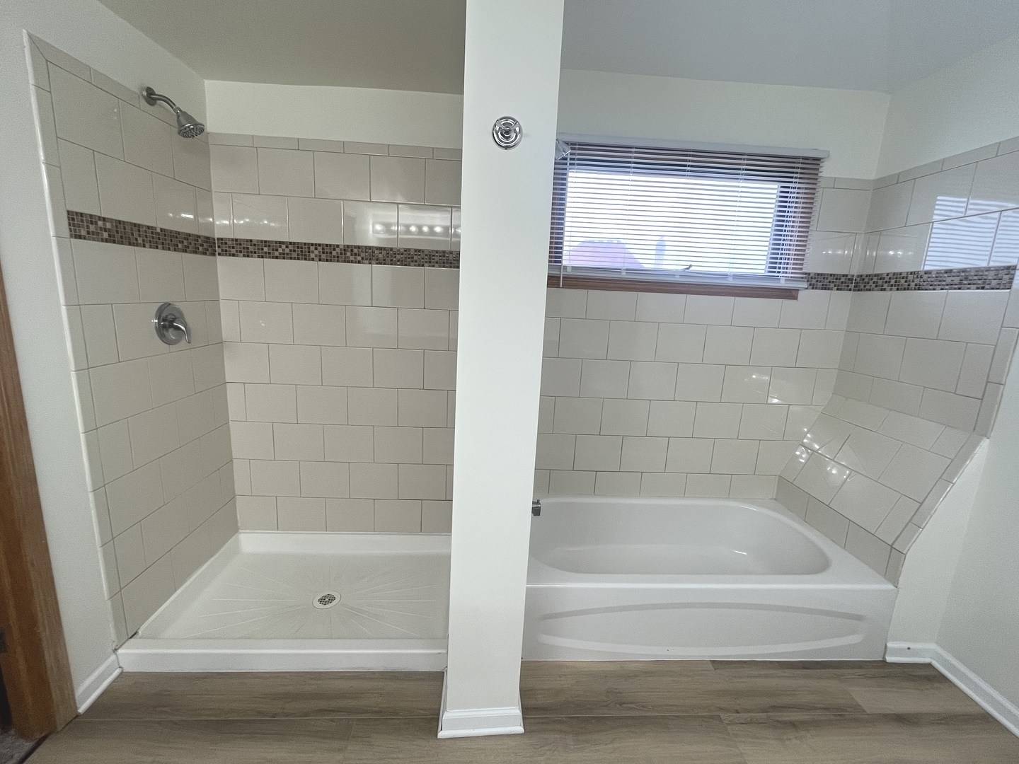22073 Spring Lane Richton Park, IL 60471 - Photo 13 of 30 a bathroom with a bathtub and a shower