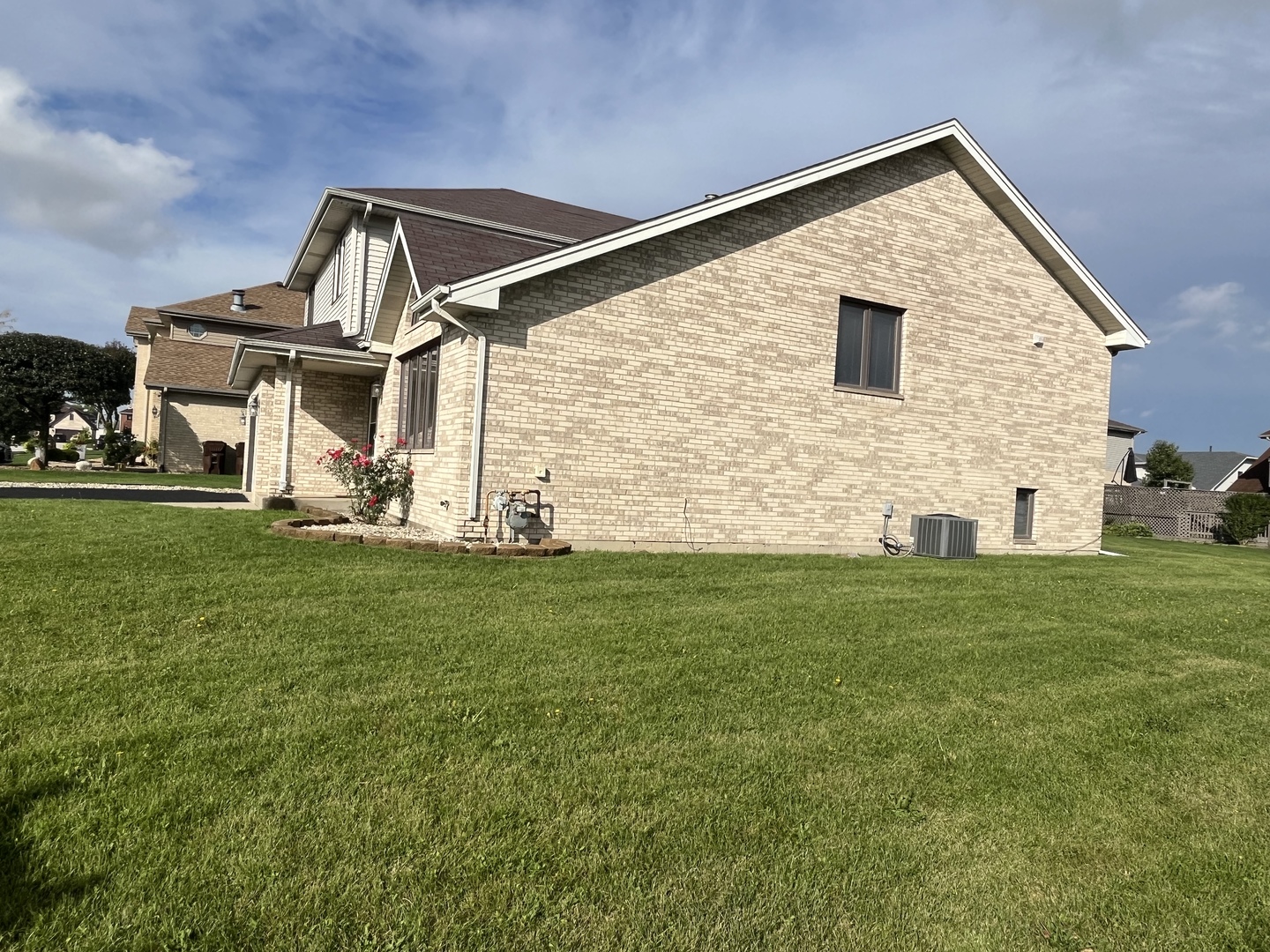 22073 Spring Lane Richton Park, IL 60471 - Photo 26 of 30 a view of a back yard of the house